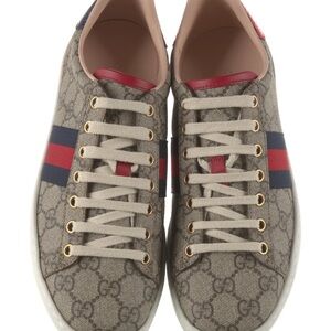 Gucci GG Supreme Canvas Sneaker in Beige with Red & Blue Web